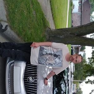 Meet your Posher, Kola